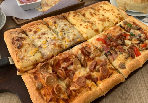 Why Square Pizza Is The Perfect Pairing For Your Favorite Shelf Stable Foods In Long Beach, CA?